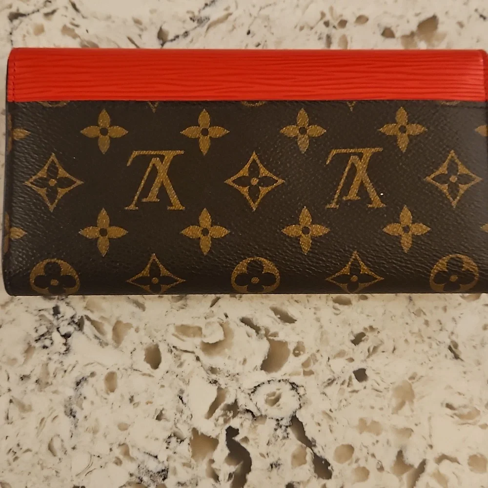 Louis Vuitton Epi Monogram Marie-Lou Long Wallet RARE - Picture 4 of 15